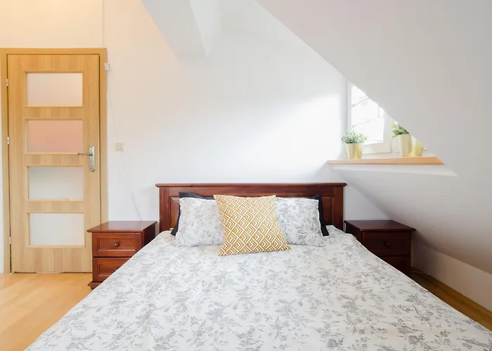 Przy Skm Wyscigi Rum i privatbostad *